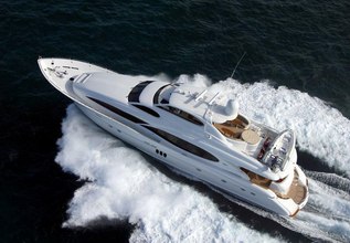 Center Ring Charter Yacht at Fort Lauderdale International Boat Show (FLIBS) 2021