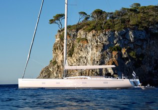 Drifter Cube Charter Yacht at Cannes Yachting Festival 2021