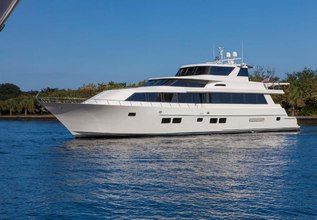 Monarch Charter Yacht at Palm Beach Boat Show 2016