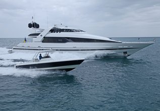 Entourage Charter Yacht at Palm Beach Boat Show 2019
