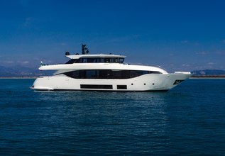 Gulu II Charter Yacht at Cannes Yachting Festival 2021