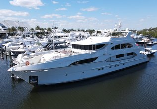 Kimberlie Charter Yacht at Palm Beach Boat Show 2022
