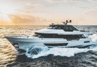 Carbon Copy Charter Yacht at Palm Beach Boat Show 2022