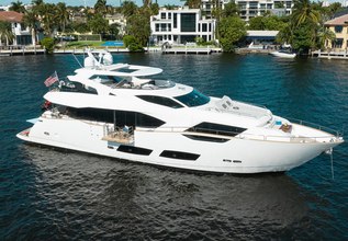 Mirracle Charter Yacht at Miami Yacht Show 2020