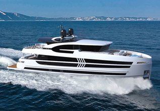 Lazzara UHV 100/01 Charter Yacht at Cannes Yachting Festival 2025