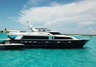 Unbridled Charter Yacht at Fort Lauderdale International Boat Show (FLIBS) 2022