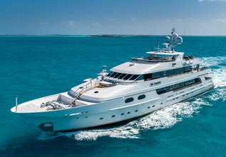 Amore Charter Yacht at Palm Beach Boat Show 2021