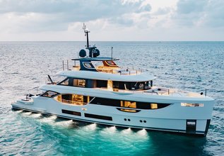 Grateful Charter Yacht at Miami International Boat Show 2024