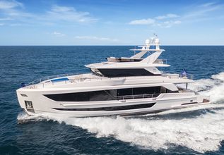 Horizon FD100 /912 Charter Yacht at Monaco Yacht Show 2025