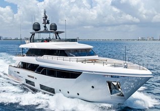 Luna Charter Yacht at Palm Beach International Boat Show 2025
