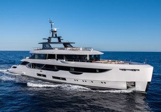 Cada Dia Charter Yacht at Cannes Yachting Festival 2025