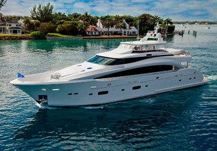 Andrea VI Charter Yacht at Palm Beach Boat Show 2021