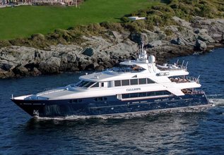 Sanibella Charter Yacht at Palm Beach International Boat Show 2025