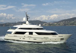 Akar XIII Charter Yacht at Cannes Yachting Festival 2022