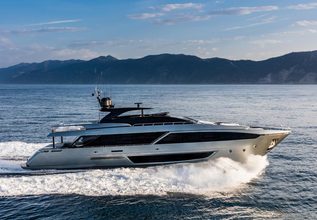 Taku Charter Yacht at Monaco Yacht Show 2024