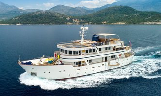 Donna Del Mare yacht charter Aegean Yacht Motor Yacht