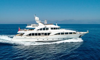 Ahida 2 yacht charter Benetti Motor Yacht