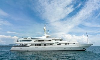 Solafide yacht charter Benetti Motor Yacht
