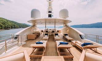 Tirea yacht charter Marin LuxurYachts Motor Yacht