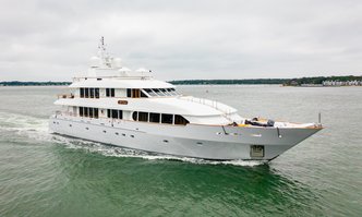 Package Deal yacht charter Trident Motor Yacht