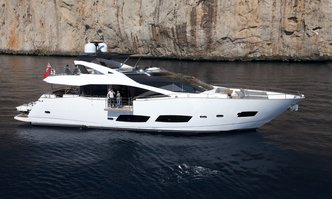 Kudos yacht charter Sunseeker Motor Yacht