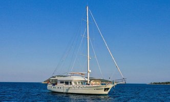 Freedom yacht charter Custom Motor/Sailer Yacht