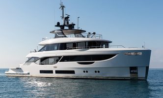 A+ yacht charter Benetti Motor Yacht