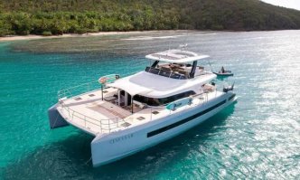 C'est La Vie yacht charter Lagoon Motor Yacht