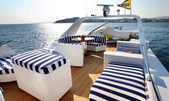 Ivi yacht charter CNL - Cantieri Navali Lavagna Motor Yacht