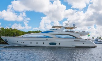 105 YCG yacht charter Azimut Motor Yacht