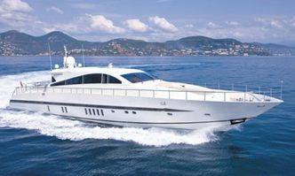 Doha yacht charter Leopard Motor Yacht