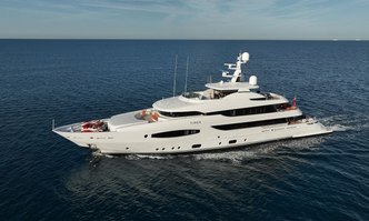 Tirea yacht charter Marin LuxurYachts Motor Yacht