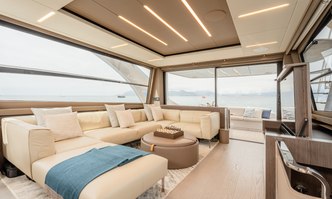 Cherry yacht charter Pershing Motor Yacht