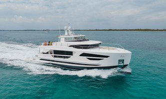 Midnight Moon yacht charter Horizon Motor Yacht