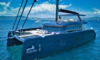 Felicita yacht charter Sunreef Yachts Motor/Sailer Yacht