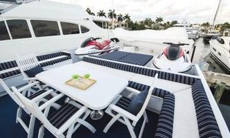 A Place in the Sun yacht charter Broward Motor Yacht