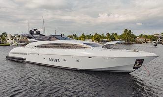 7 Knots yacht charter Overmarine Motor Yacht