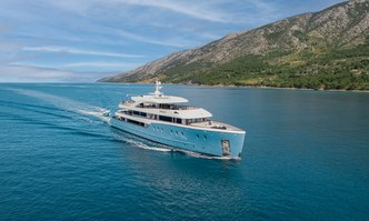 Ohana yacht charter Custom Motor Yacht