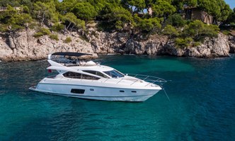 IMOLYAS yacht charter Sunseeker Motor Yacht