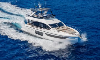 SBK yacht charter Azimut Motor Yacht