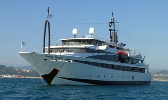 Variety Voyager yacht charter Piraeus Motor Yacht