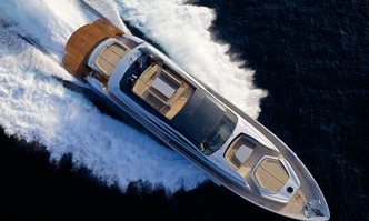 Solaris yacht charter Pershing Motor Yacht