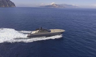 Blue Mamba yacht charter Itama Motor Yacht