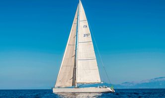 Logica yacht charter Compositeworks Sail Yacht