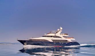 Option B yacht charter Benetti Motor Yacht