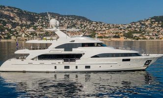 Edesia yacht charter Benetti Motor Yacht