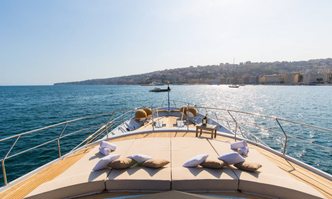 Gitanes yacht charter Benetti Motor Yacht