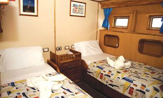 Tip Top II yacht charter Unknown Motor Yacht