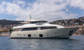 La Pausa yacht charter Ferretti Yachts Motor Yacht