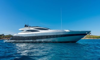 One yacht charter Pershing Motor Yacht